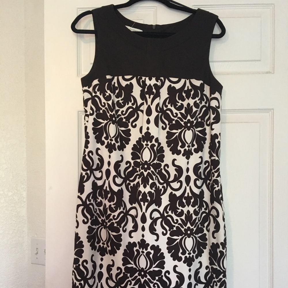 Dress barn brown and cream paisley dress size 10